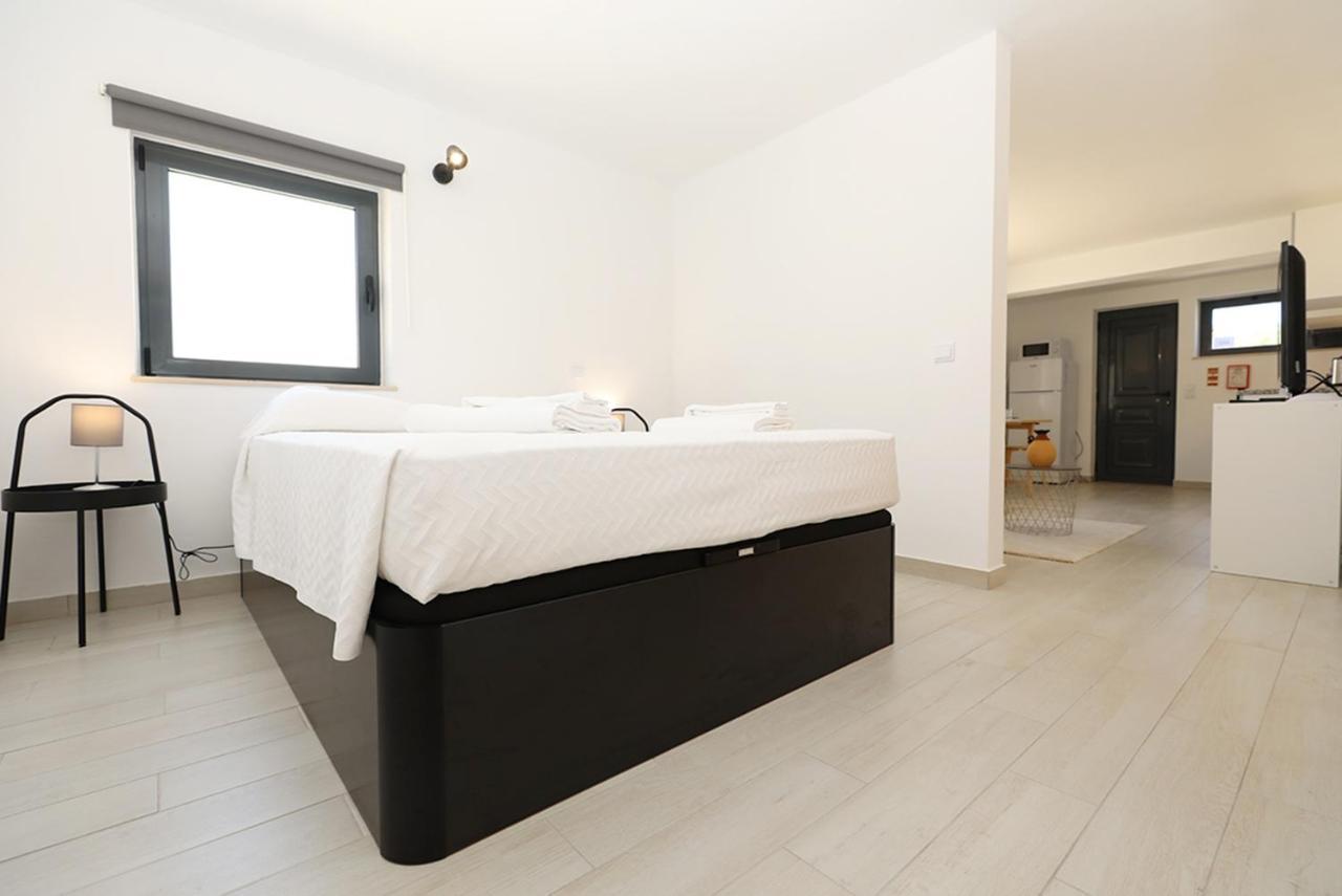 A62 - Cul De Sac Apartment In ลากอส ภายนอก รูปภาพ