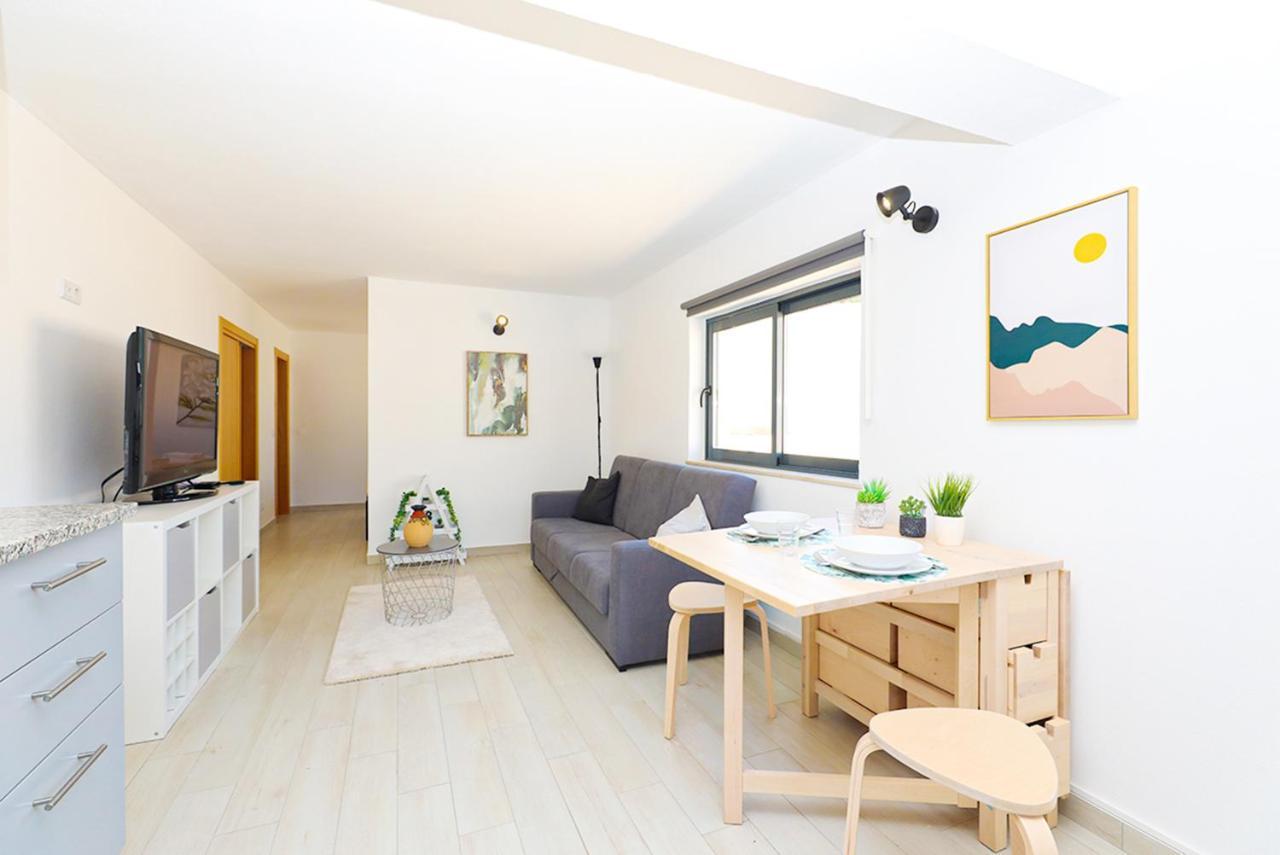 A62 - Cul De Sac Apartment In ลากอส ภายนอก รูปภาพ